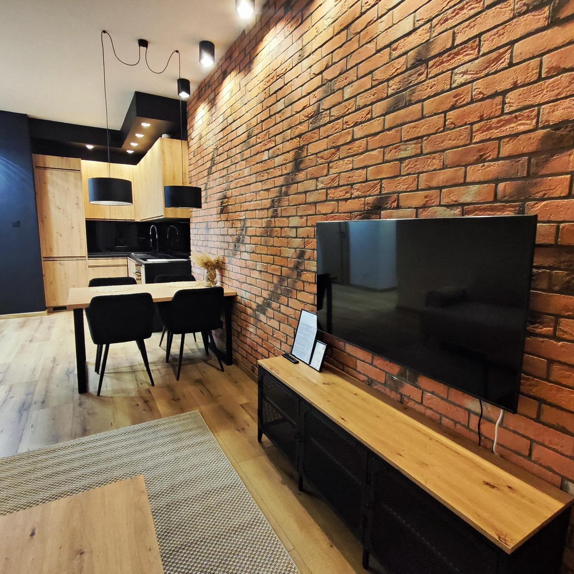 סטארגארד שצ'צ'סינסקי Asti Apartamenty Centrum Stargard מראה חיצוני תמונה