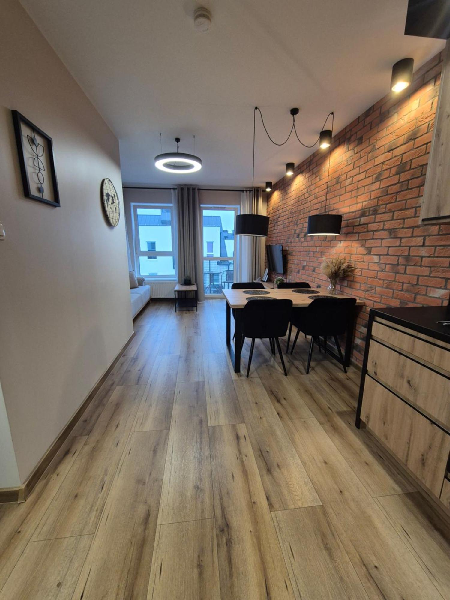 סטארגארד שצ'צ'סינסקי Asti Apartamenty Centrum Stargard מראה חיצוני תמונה