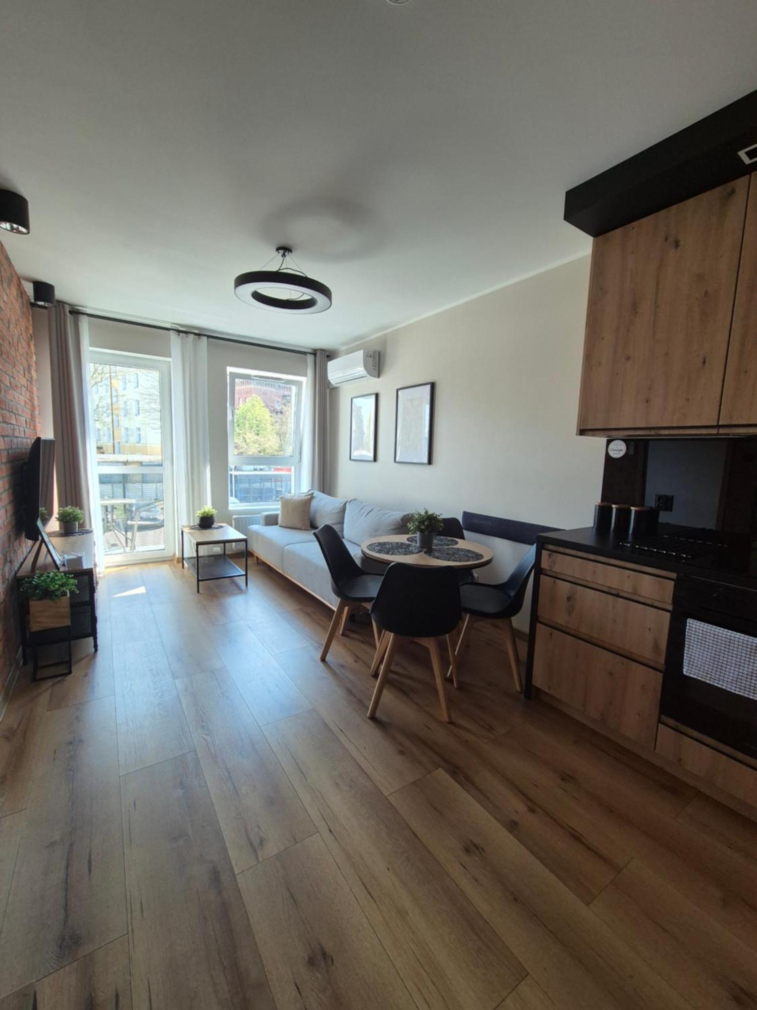 סטארגארד שצ'צ'סינסקי Asti Apartamenty Centrum Stargard מראה חיצוני תמונה